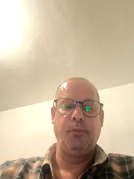 Snapshot of MesaJordiimesa chatting on 10.18.25 MesaJordiimesa online show from 10.18.25