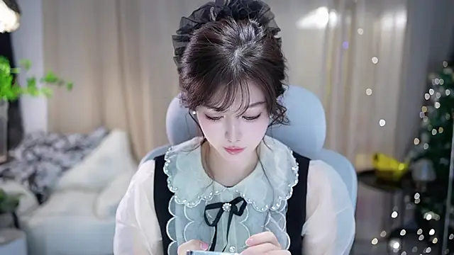 Fortune2Me online show from 11.04.25