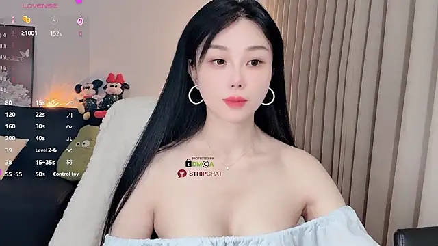 Xiatian520  online show from 02.21.26