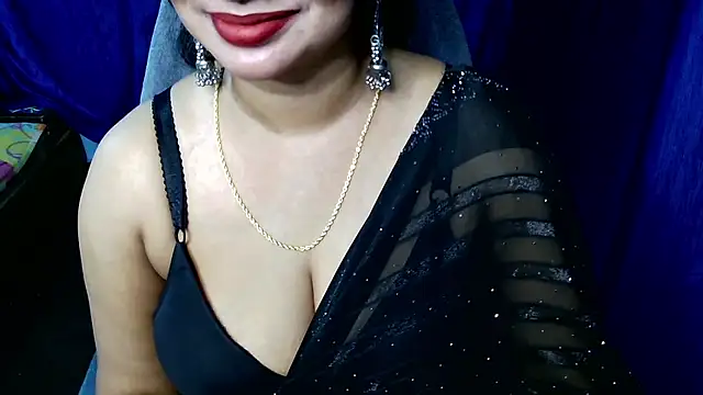 QUEEN SAKHI- online show from 03.08.26