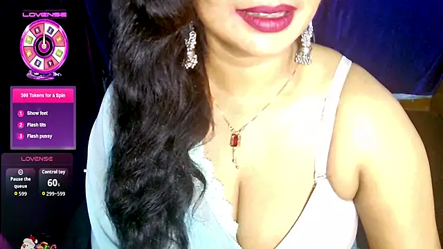 QUEEN SAKHI- online show from 07.16.26