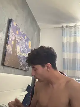 Thelouniost334    online show from 09.17.25