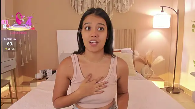 Snapshot of Camila_Bustamante chatting on 02.03.26 Camila Bustamante online show from 02.03.26