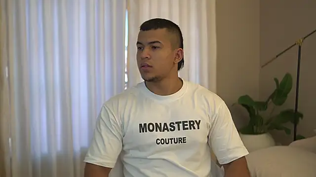 Thiago Valente online show from 09.09.25