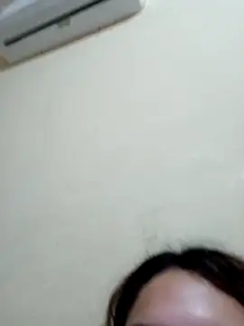 Snapshot of Theredcorazon chatting on 11.09.25 Theredcorazon online show from 11.09.25