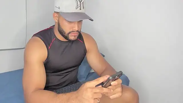 Snapshot of Pier_Simons chatting on 02.19.26 Pier Simons online show from 02.19.26