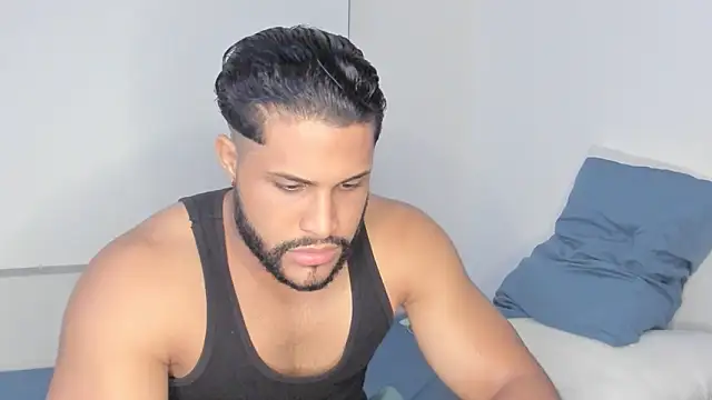 Snapshot of Pier_Simons chatting on 02.26.26 Pier Simons online show from 02.26.26