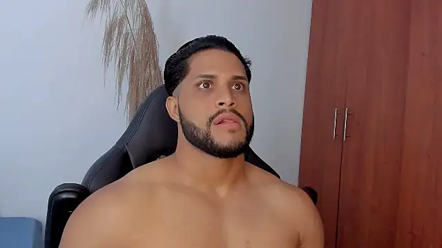 Snapshot of Pier_Simons chatting on 04.02.26 Pier Simons online show from 04.02.26