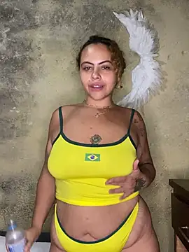 Chloe Leaozinho online show from 04.29.26