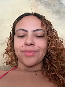Chloe Leaozinho online show from 05.26.26