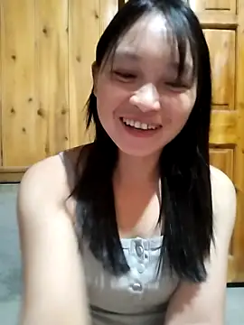 Snapshot of Tiyir597 chatting on 10.13.25 Tiyir597 online show from 10.13.25
