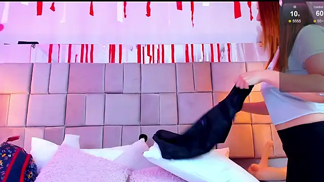 antoneella jones online show from 11.10.25