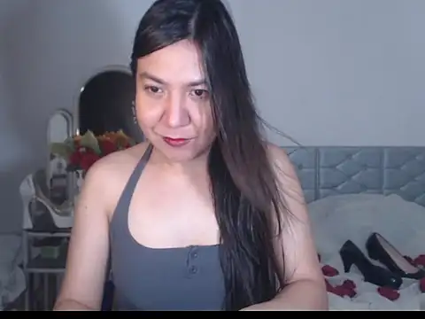 stellahugeX online show from 09.12.25