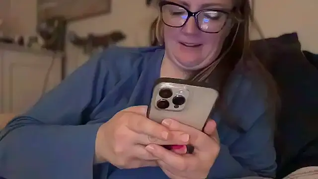 PefectNipz online show from 11.06.25