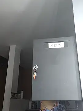 Merybeks online show from 04.17.26