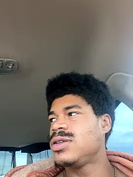 Snapshot of TxTay59 chatting on 11.28.25 TxTay59 online show from 11.28.25