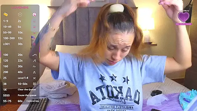 juliana-mancini online show from 12.03.25