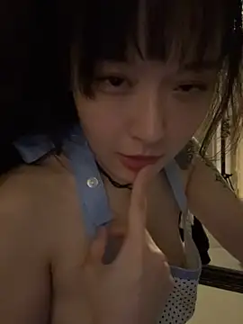 Etherealcat33 online show from 04.21.26