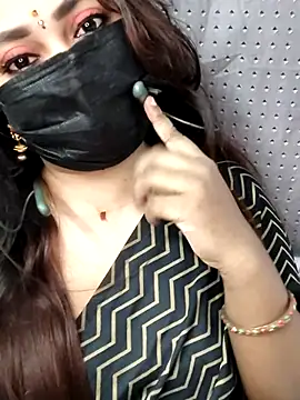 Snapshot of Cutie_nila26 chatting on 09.21.25 Cutie nila26 online show from 09.21.25