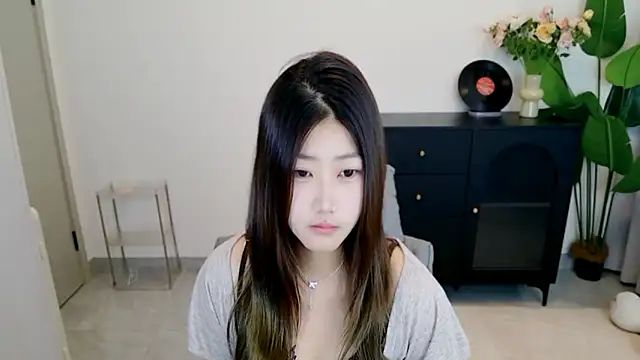 Snapshot of xiaouli chatting on 09.09.25 xiaouli online show from 09.09.25