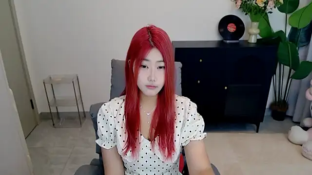 Snapshot of xiaouli chatting on 09.17.25 xiaouli online show from 09.17.25