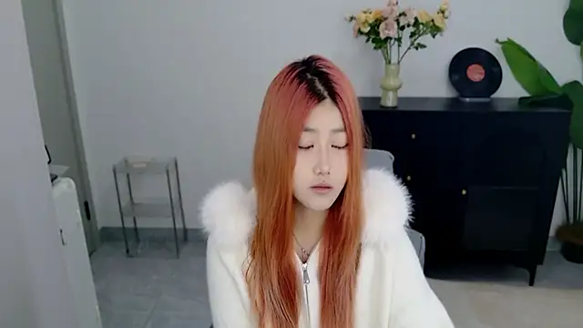 Snapshot of xiaouli chatting on 10.25.25 xiaouli online show from 10.25.25