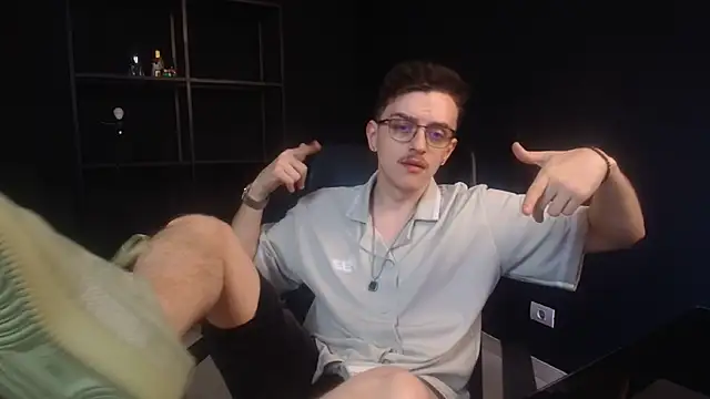 Snapshot of FelixStarkk chatting on 05.31.26 FelixStarkk online show from 05.31.26