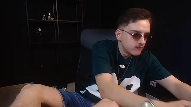 Snapshot of FelixStarkk chatting on 06.08.26 FelixStarkk online show from 06.08.26