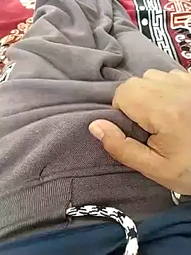 Snapshot of zorhotty chatting on 11.03.25 zorhotty online show from 11.03.25