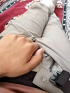 Snapshot of zorhotty chatting on 11.08.25 zorhotty online show from 11.08.25