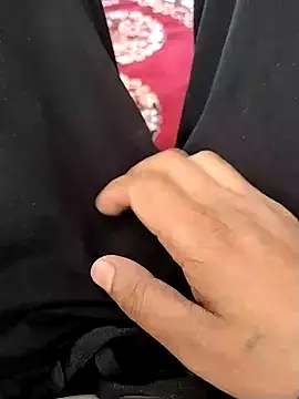 Snapshot of zorhotty chatting on 11.09.25 zorhotty online show from 11.09.25