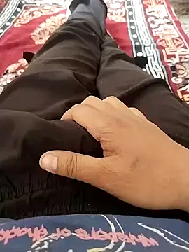 Snapshot of zorhotty chatting on 11.23.25 zorhotty online show from 11.23.25