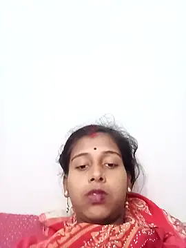 Snapshot of Saniye-143 chatting on 11.19.25 Saniye-143 online show from 11.19.25