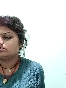 Snapshot of Hot_mirchjii chatting on 09.23.25 Hot mirchjii online show from 09.23.25