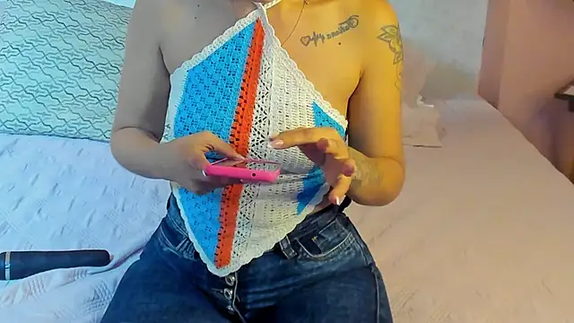 Emilly Beaumont online show from 09.18.25