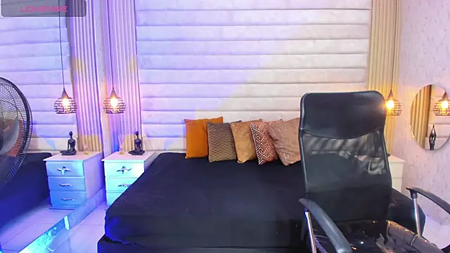 keytinthomson  online show from 02.20.26