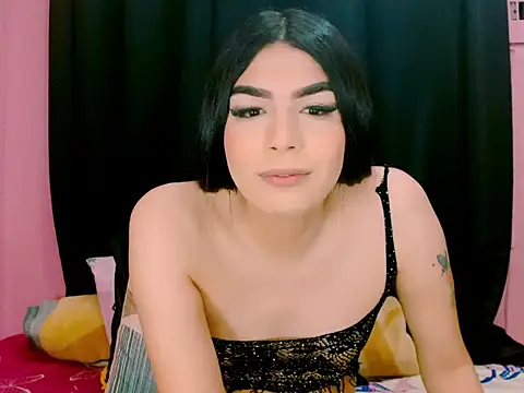 Snapshot of _crystal23_ chatting on 10.04.25 crystal23 online show from 10.04.25