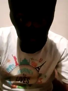 Golonzo1996 online show from 11.14.25