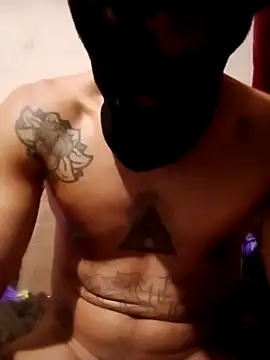 Golonzo1996 online show from 11.25.25