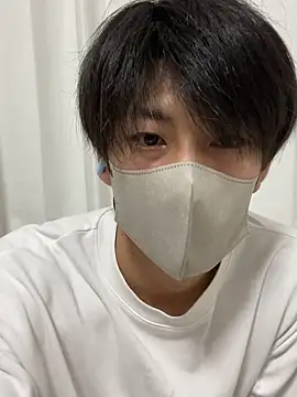 Snapshot of otouhu76 chatting on 09.11.25 otouhu76 online show from 09.11.25