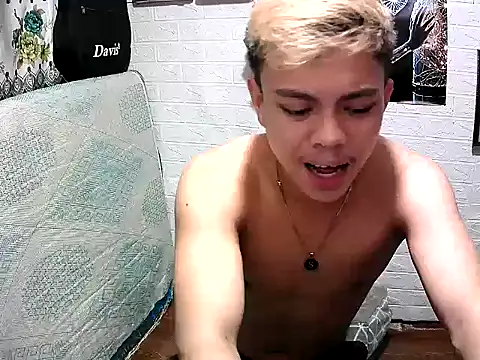 Pinoy slutcummer69 online show from 11.20.25