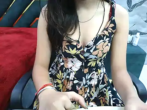 Urlove lily online show from 07.24.26