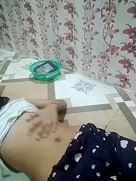 Snapshot of Meenaksi-singh chatting on 09.19.25 Meenaksi-singh online show from 09.19.25