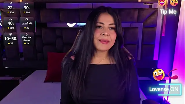 Aniajoness  online show from 04.07.26