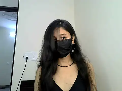 Snapshot of GUDIYA_BAB chatting on 09.19.25 GUDIYA BAB online show from 09.19.25