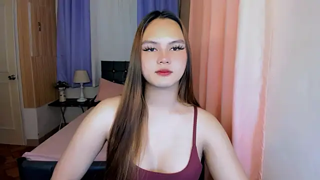 Snapshot of ameliamaureen chatting on 05.10.26 ameliamaureen online show from 05.10.26