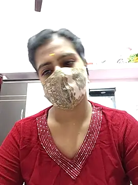 Snapshot of Tamil-Meenu12 chatting on 04.25.26 Tamil-Meenu12 online show from 04.25.26