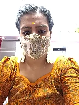 Snapshot of Tamil-Meenu12 chatting on 05.17.26 Tamil-Meenu12 online show from 05.17.26