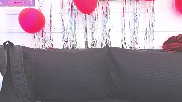 Daisy Price online show from 02.16.26