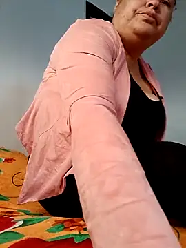 yaneth  online show from 09.17.25